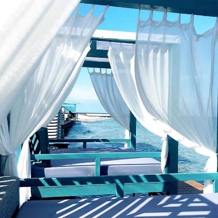 Fontan 12 Sea Apartments Odessa Ngoại thất bức ảnh
